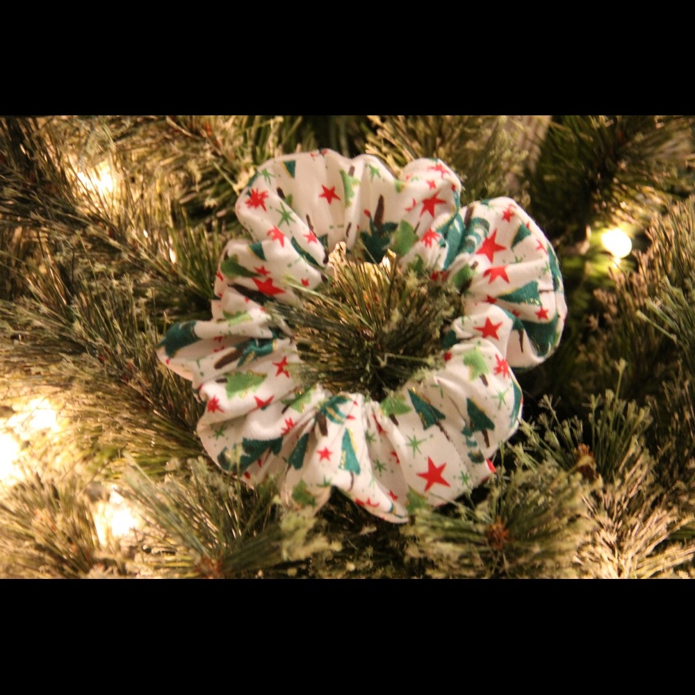 I’m Feelin’ Pine Scrunch